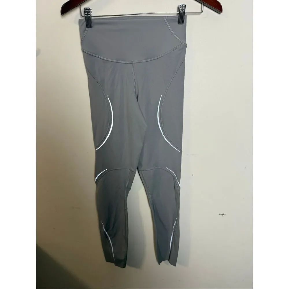 Lululemon Base Pace High-Rise Reflective Tight 25" Gull Grey 4
